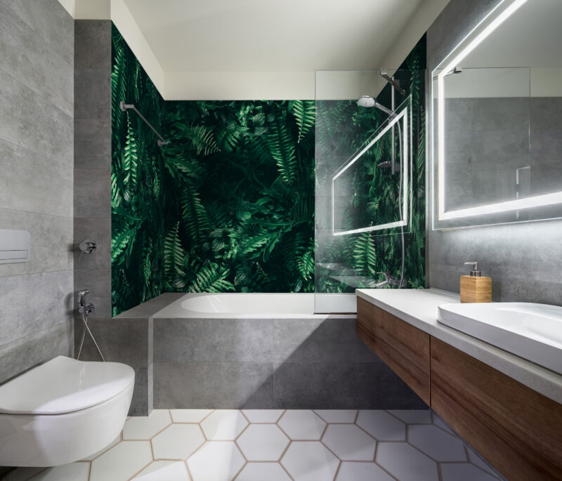 Invitez la nature chez vous avec le panneau mural ‘Frondaison’, parfait pour une salle de bain moderne et naturelle.