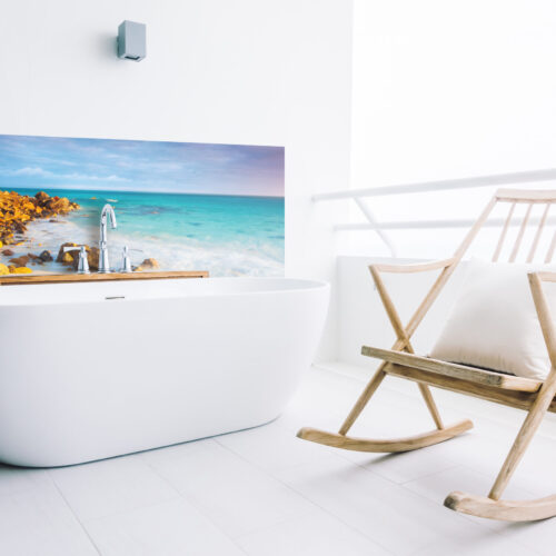 Vue Panoramique avec le Panneau Mural plage ‘Scenic’ pour Salle de Bain”